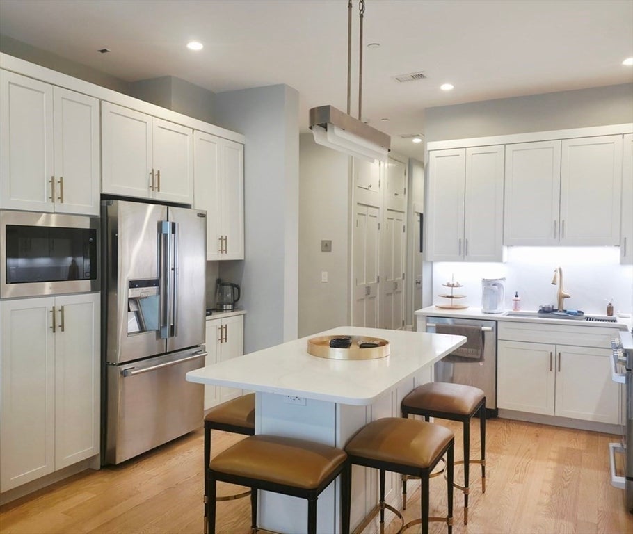 25 Bay State Rd #1, Boston, MA, 25 Bay State Rd #1, Boston, MA Photo #7