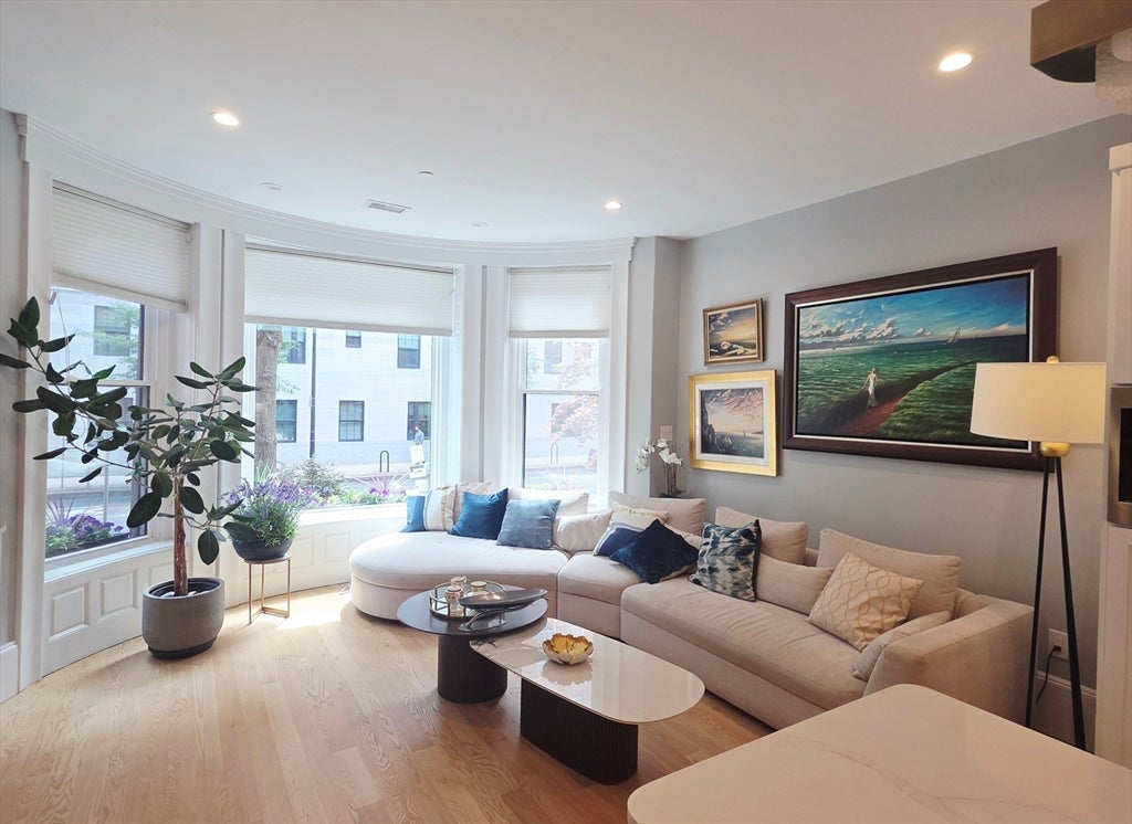 Photo of 25 Bay State Rd, Boston, MA