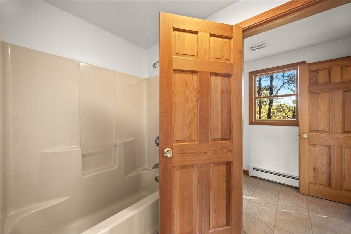 1652 State Rd, Plymouth, MA Photo #23