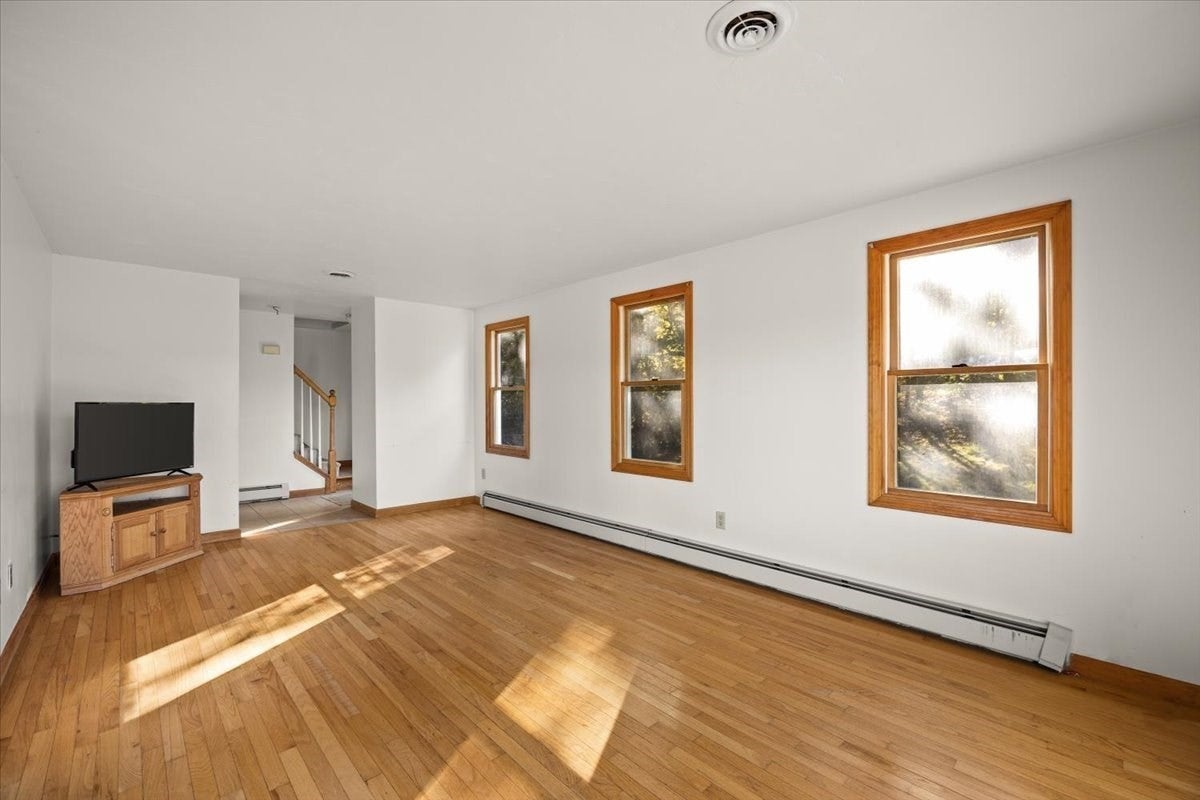 1652 State Rd, Plymouth, MA Photo #9