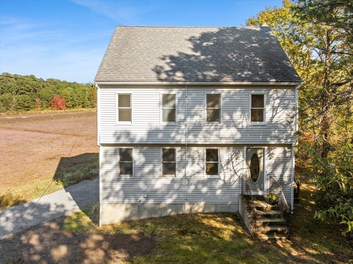 1652 State Rd, Plymouth, MA Photo #1