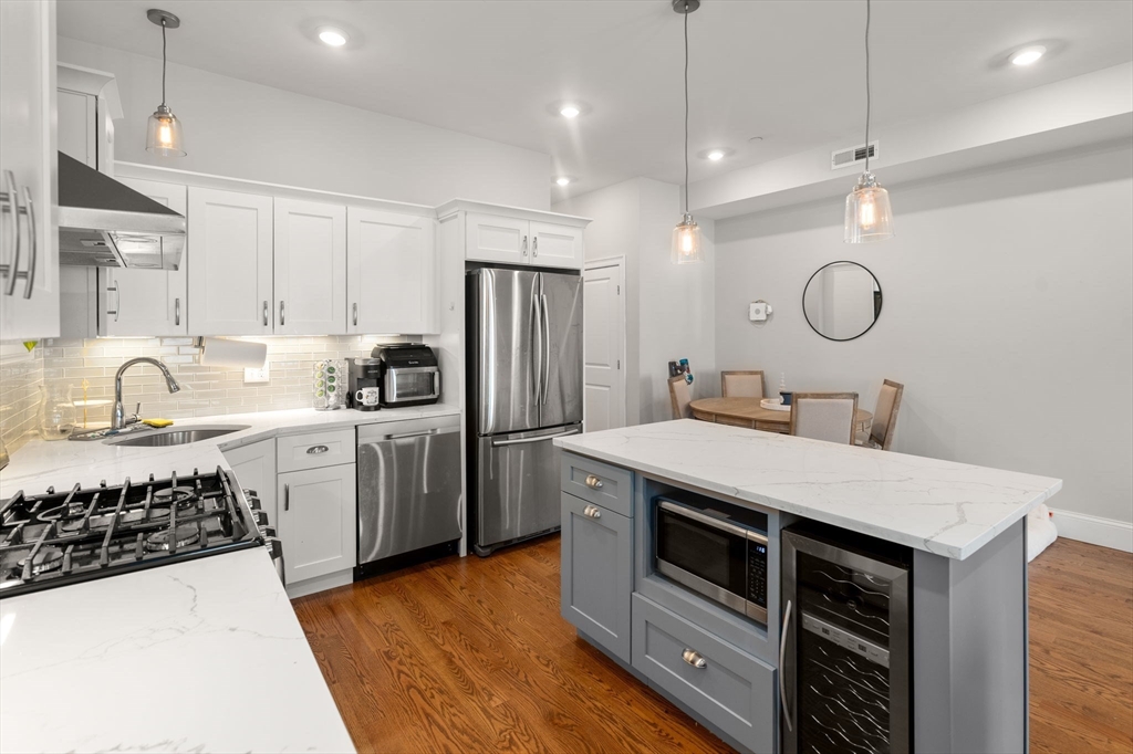 338 Meridian St. 2