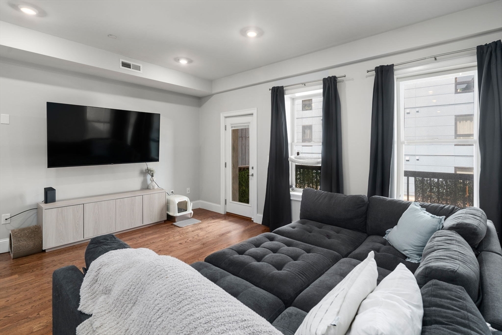 338 Meridian St. 2