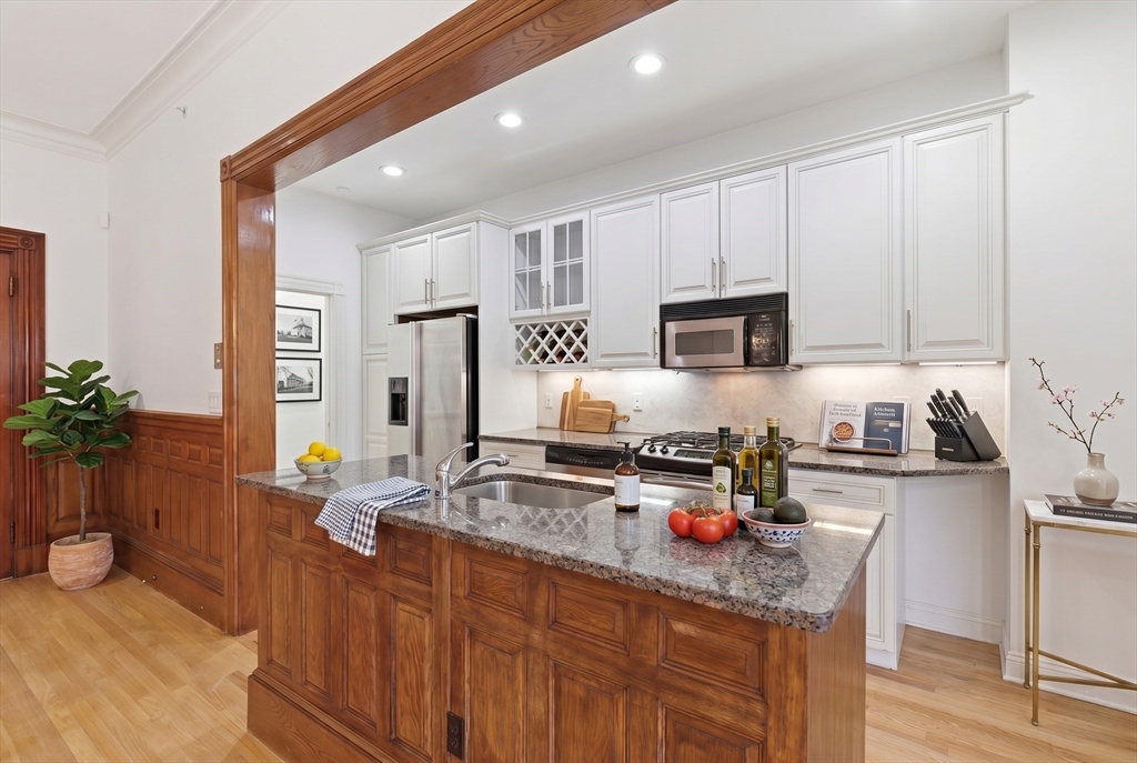 397 Marlborough St 2