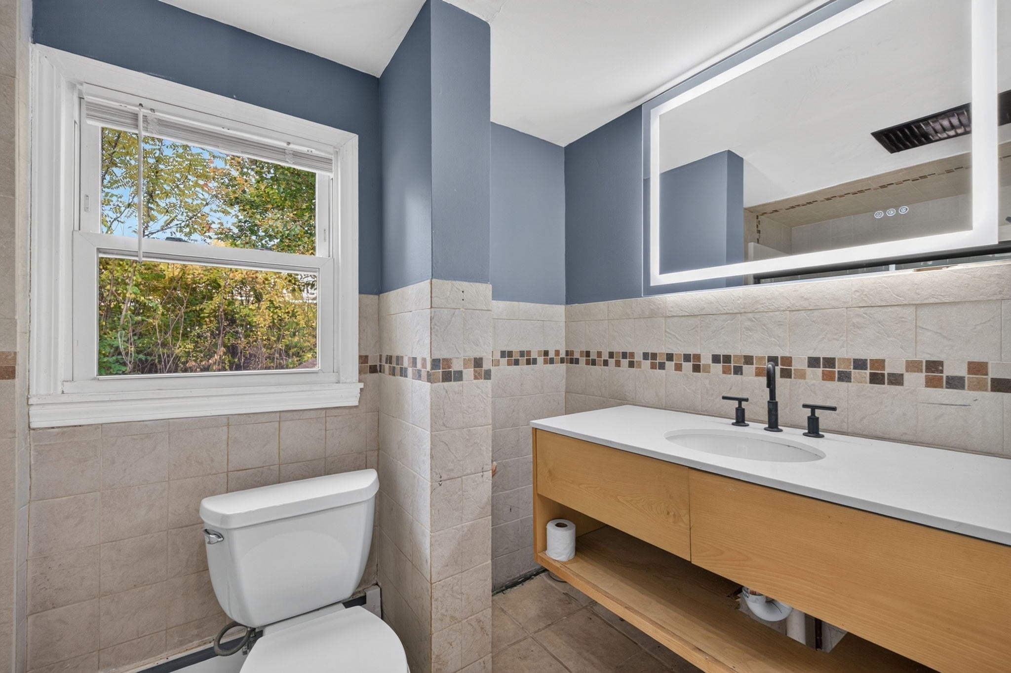188 Oak St, Methuen, MA Photo #18