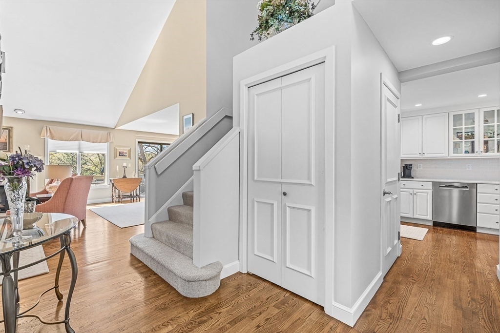 7 Wainwright Road 30