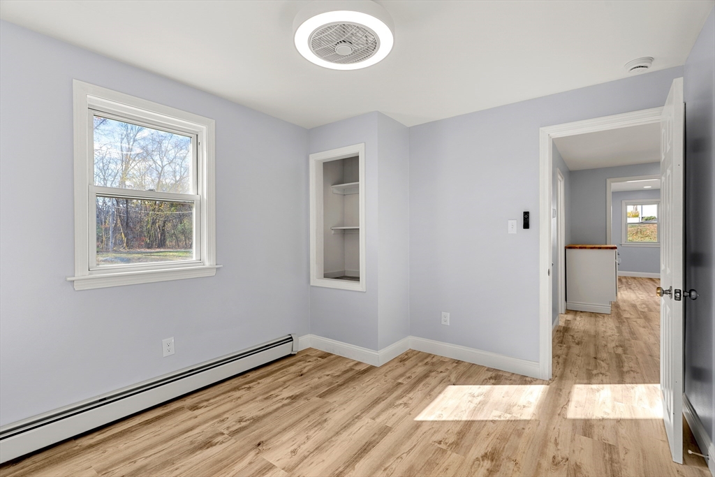 16 Jeanne Darc St
