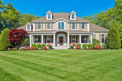 30 Castle Rd Norfolk MA 02056