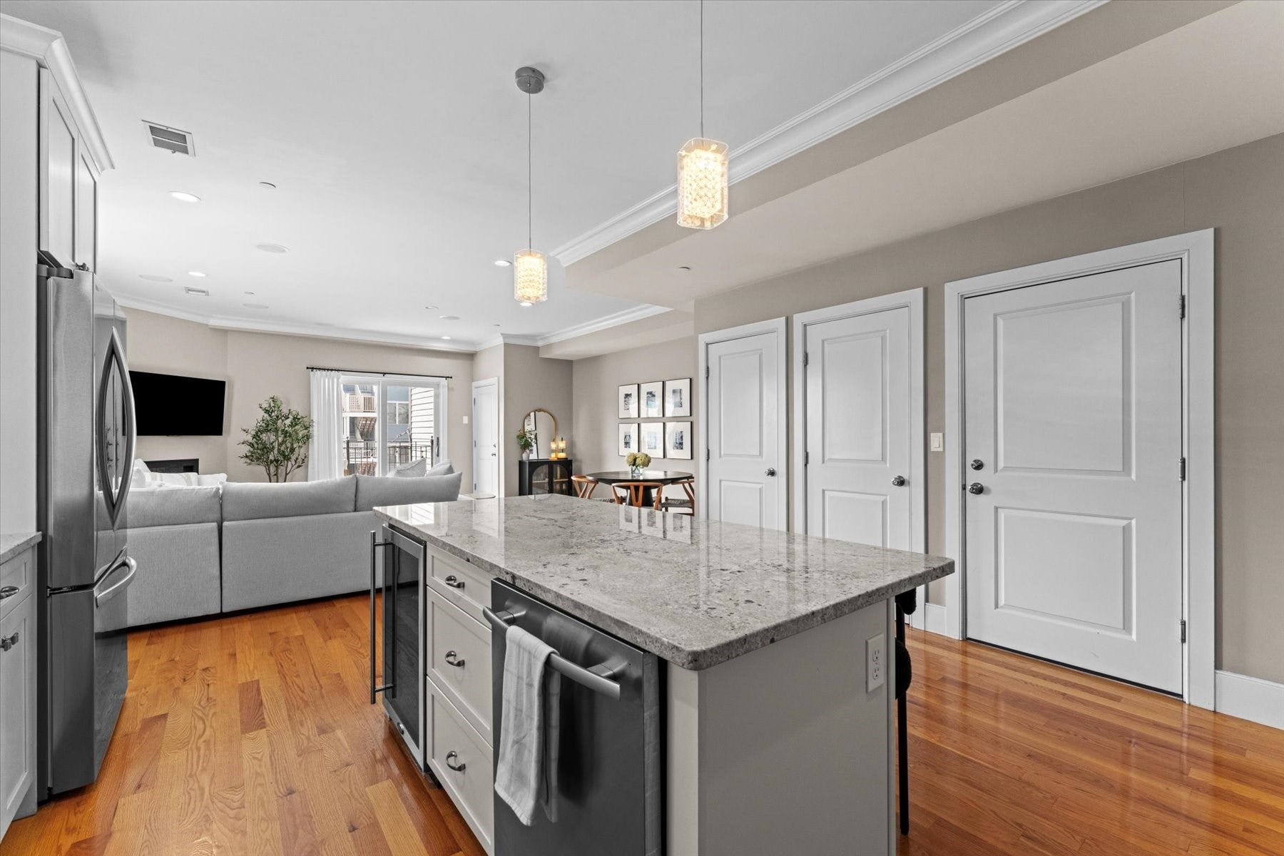 861 E 2nd St #3, Boston, MA Photo #12