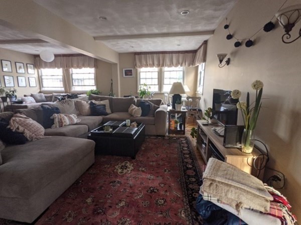 11 Lowden Ave 2