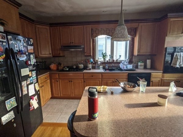 11 Lowden Ave 2
