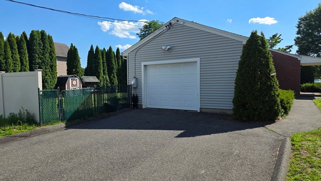 309 Island Pond RD, Springfield, MA, 309 Island Pond RD, Springfield, MA Photo #3