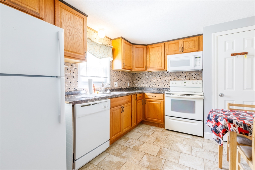 11 Wysocki Dr 36