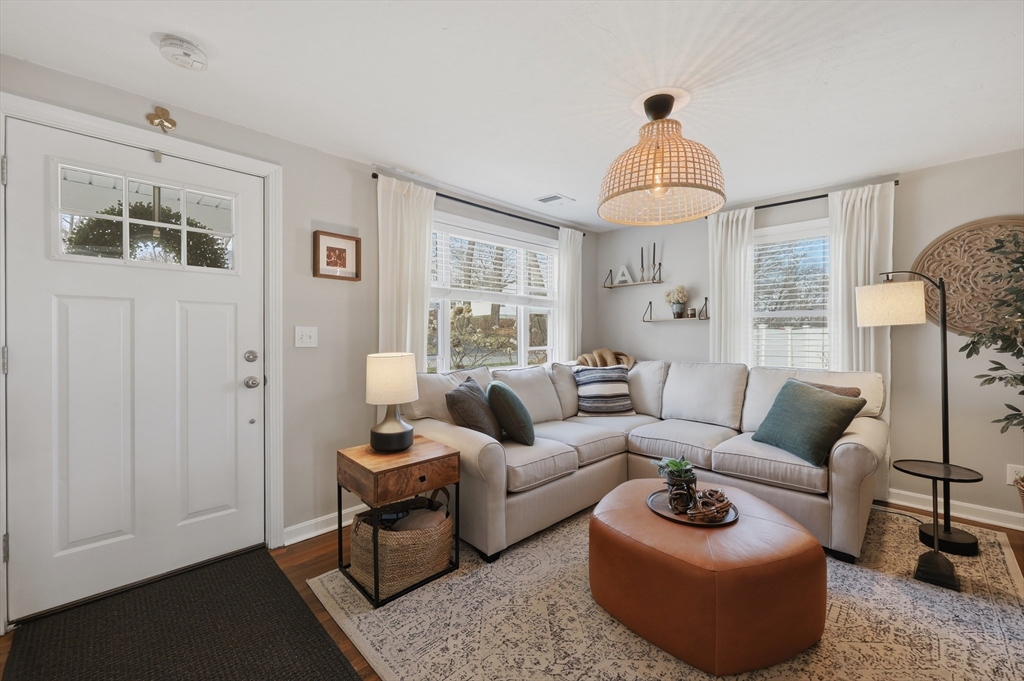 7 Maplewood Road
