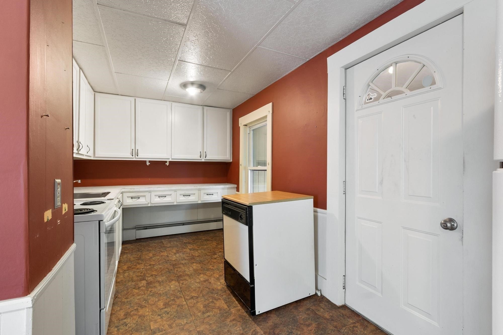 352 Stackpole Street, Lowell, MA, 352 Stackpole Street, Lowell, MA Photo #19
