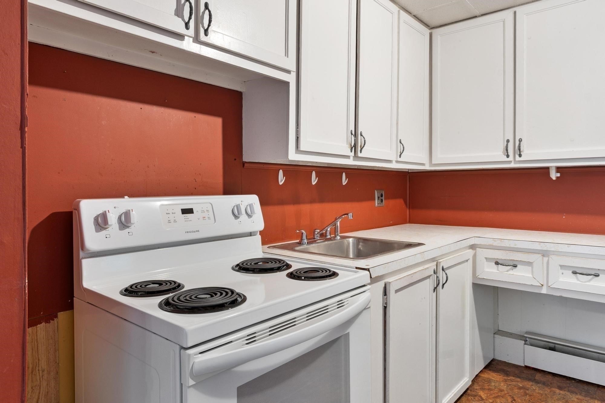 352 Stackpole Street, Lowell, MA, 352 Stackpole Street, Lowell, MA Photo #23