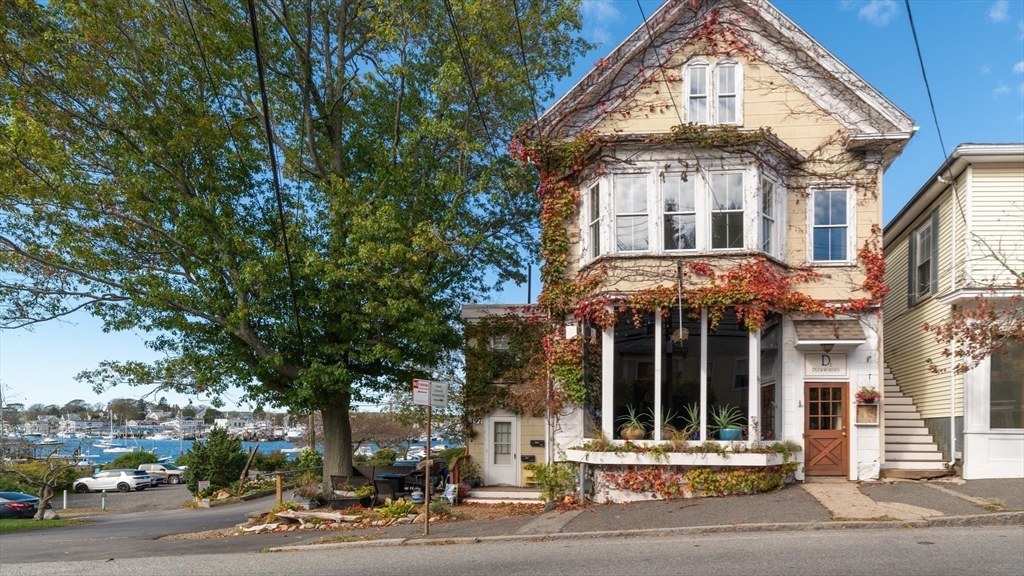 197 E. Main St #1, Gloucester, MA Photo #2