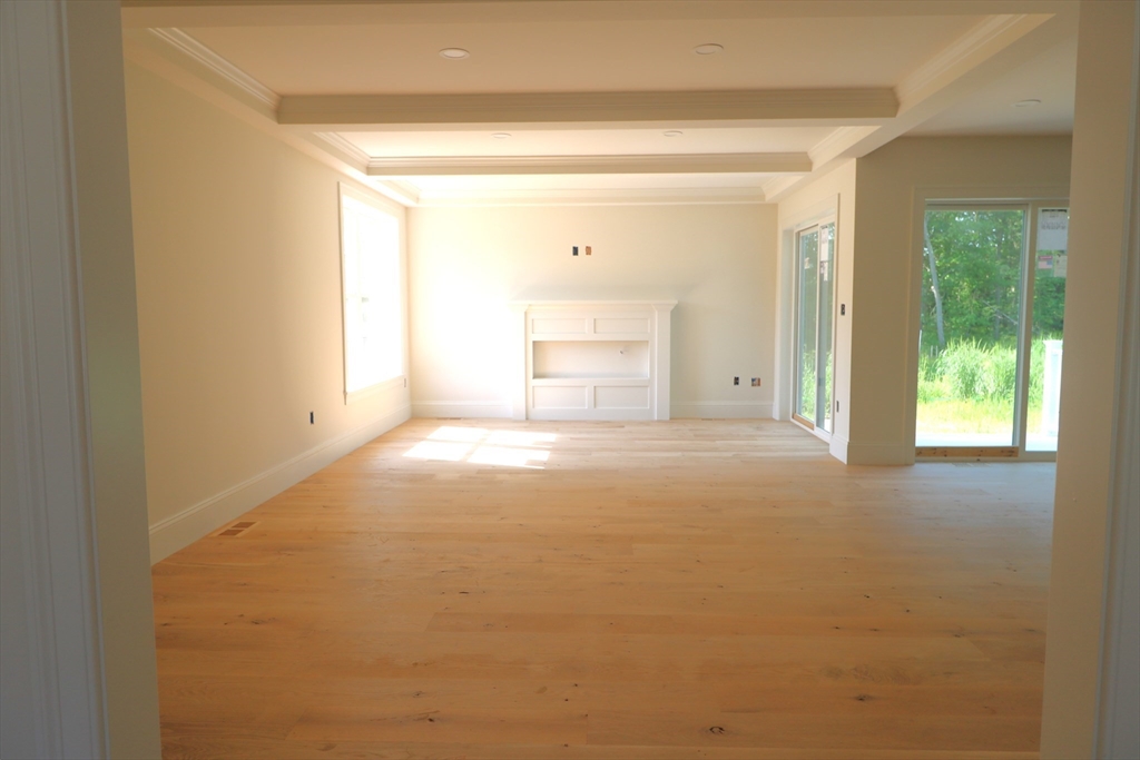 40 Sperry Ln