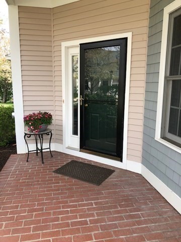 101 Godfrey Dr 101