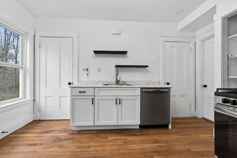 Photo of 166 Elliot St #2, Newton, MA 02464 (MLS # 73530894)