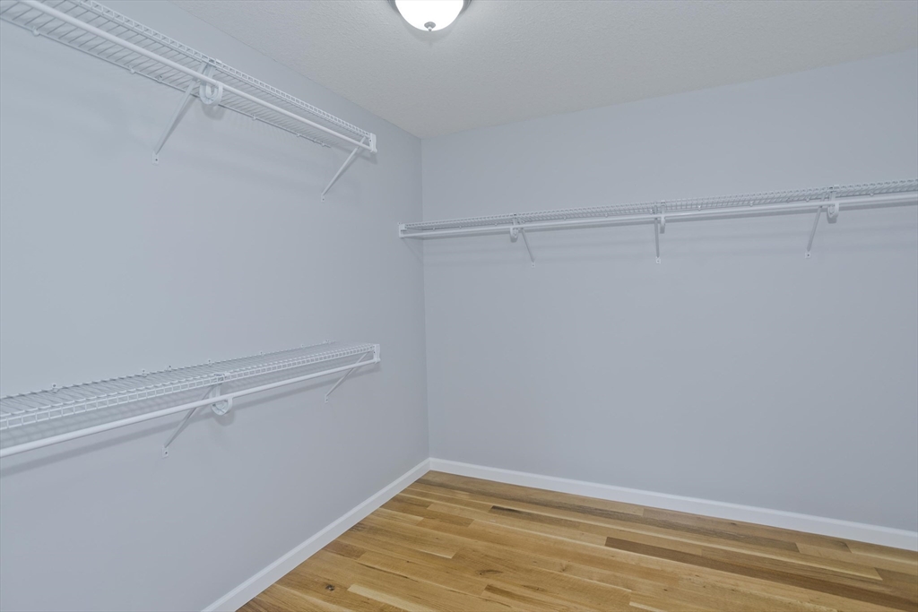 Ludlow, Massachusetts 01056, United States, 4 Bedrooms Bedrooms, ,3 BathroomsBathrooms,Residential,Active,171889