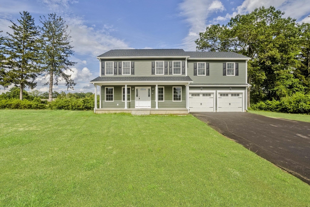 Ludlow, Massachusetts 01056, United States, 4 Bedrooms Bedrooms, ,3 BathroomsBathrooms,Residential,Active,171889