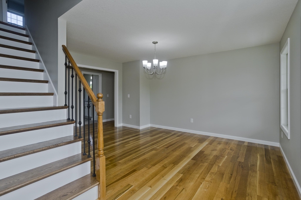 Ludlow, Massachusetts 01056, United States, 4 Bedrooms Bedrooms, ,3 BathroomsBathrooms,Residential,Active,171889