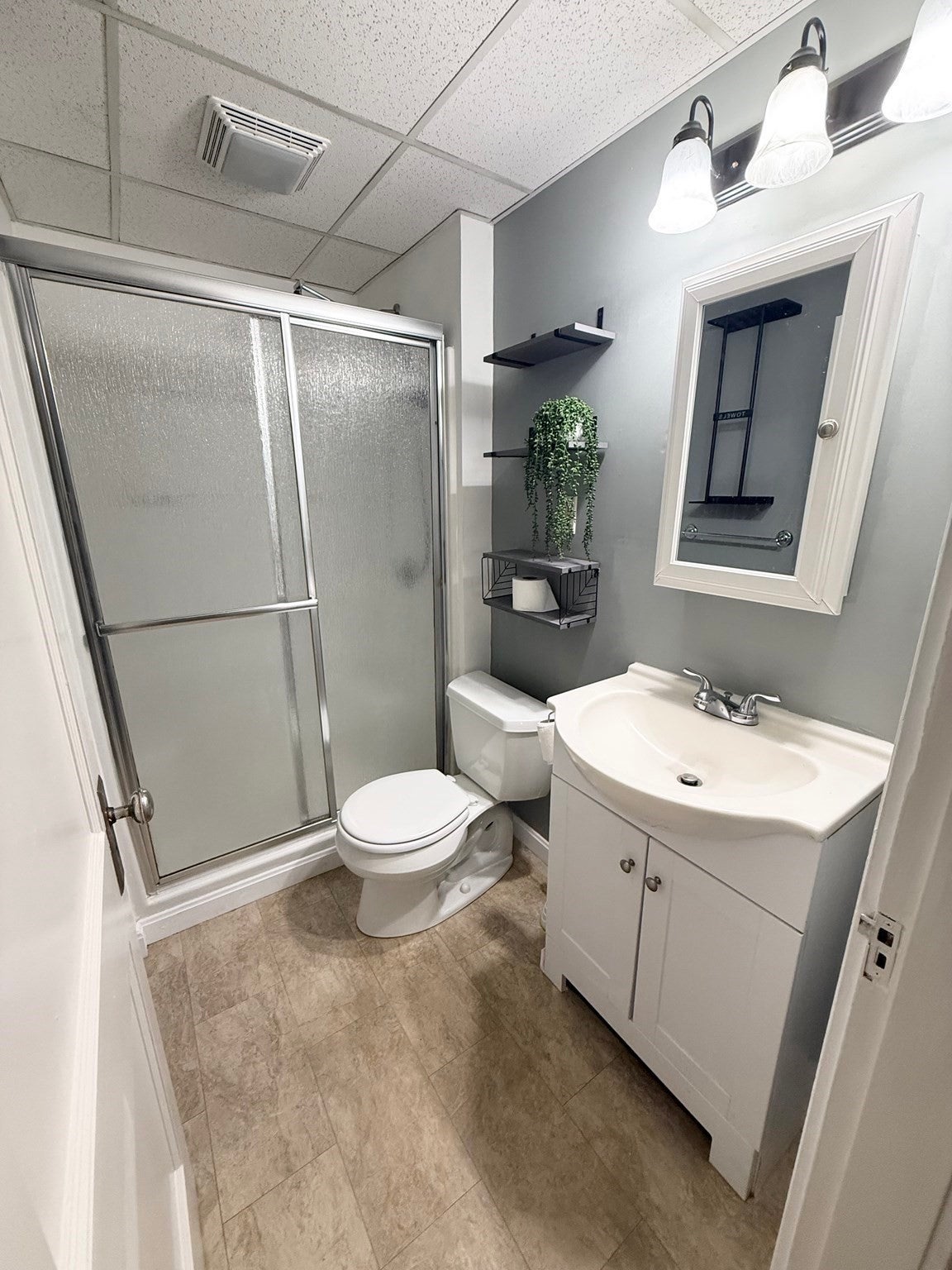 39 Main St, Sturbridge, MA, 39 Main St, Sturbridge, MA Photo #15