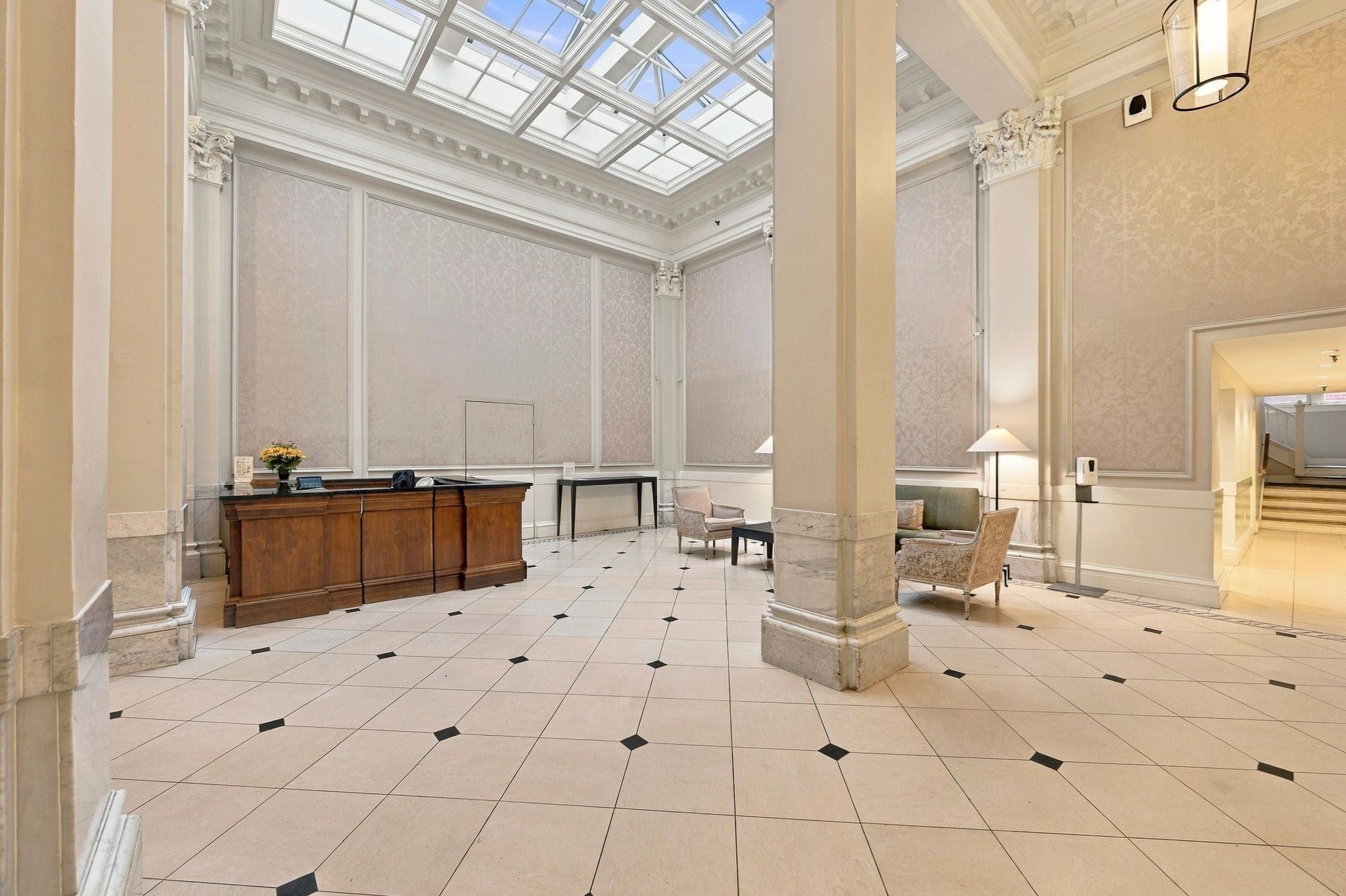 21 Beacon St 4T