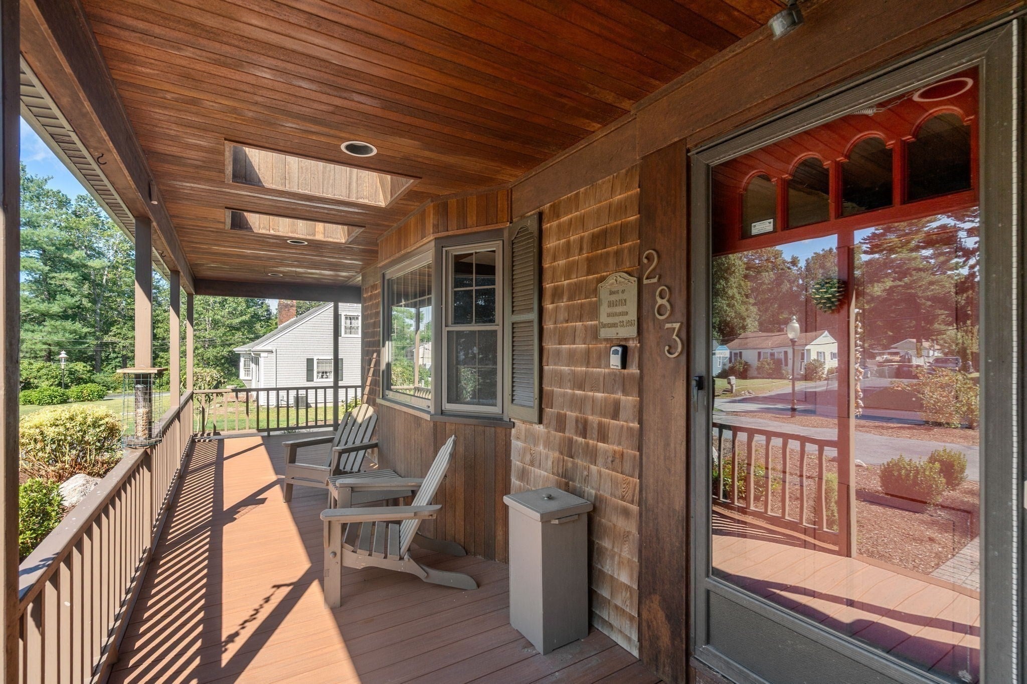283 Hamlin St