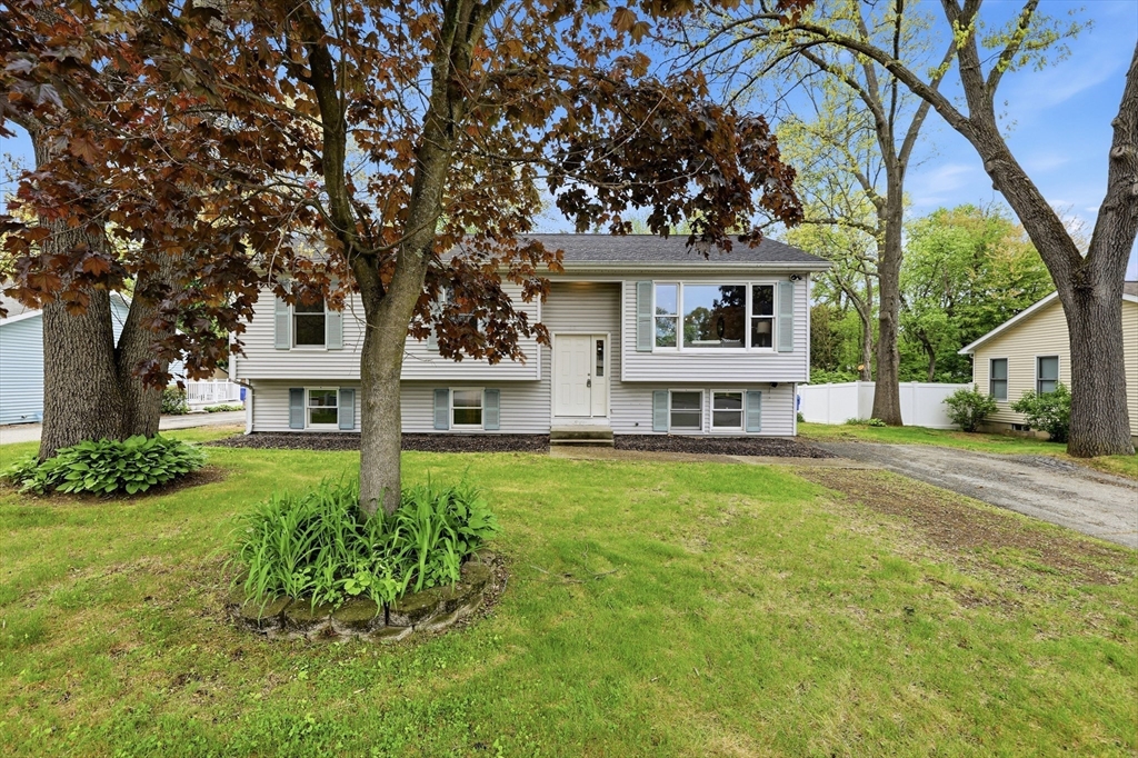 42 Amos Dr, Springfield, MA Photo #33