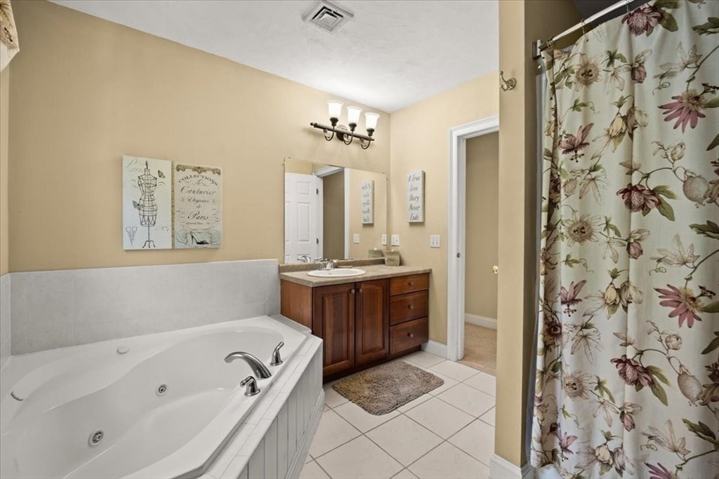 50 Butternut Way, Bridgewater, MA, 50 Butternut Way, Bridgewater, MA Photo #20