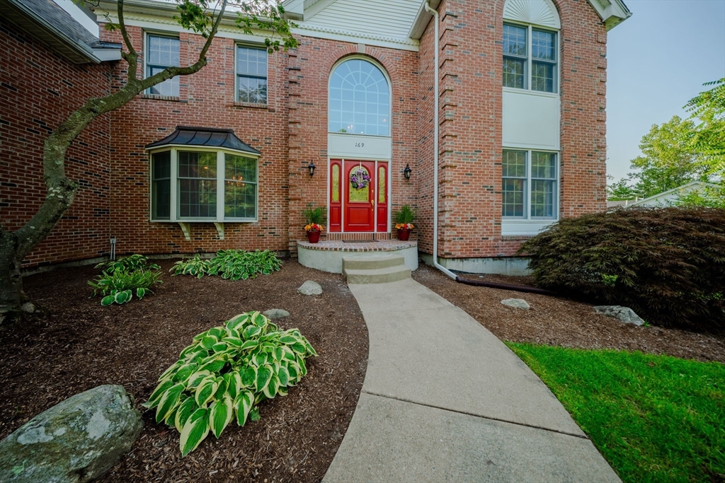 169 Pinecrest Rd