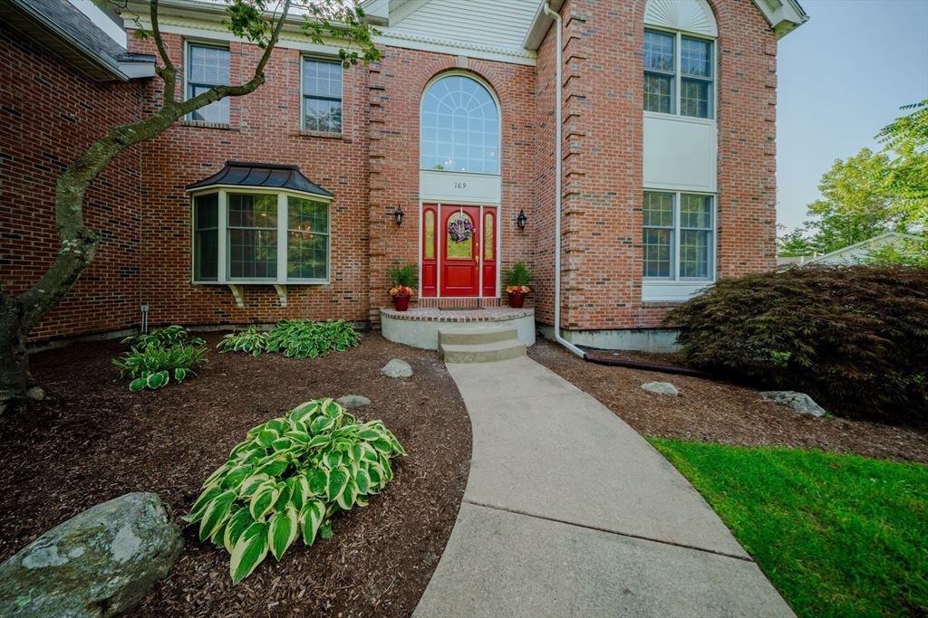 169 Pinecrest Rd