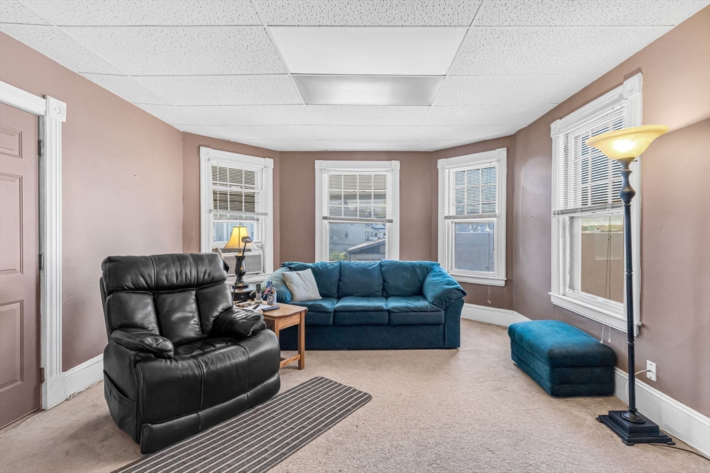 18 Wendell Pl, Springfield, MA Photo #19