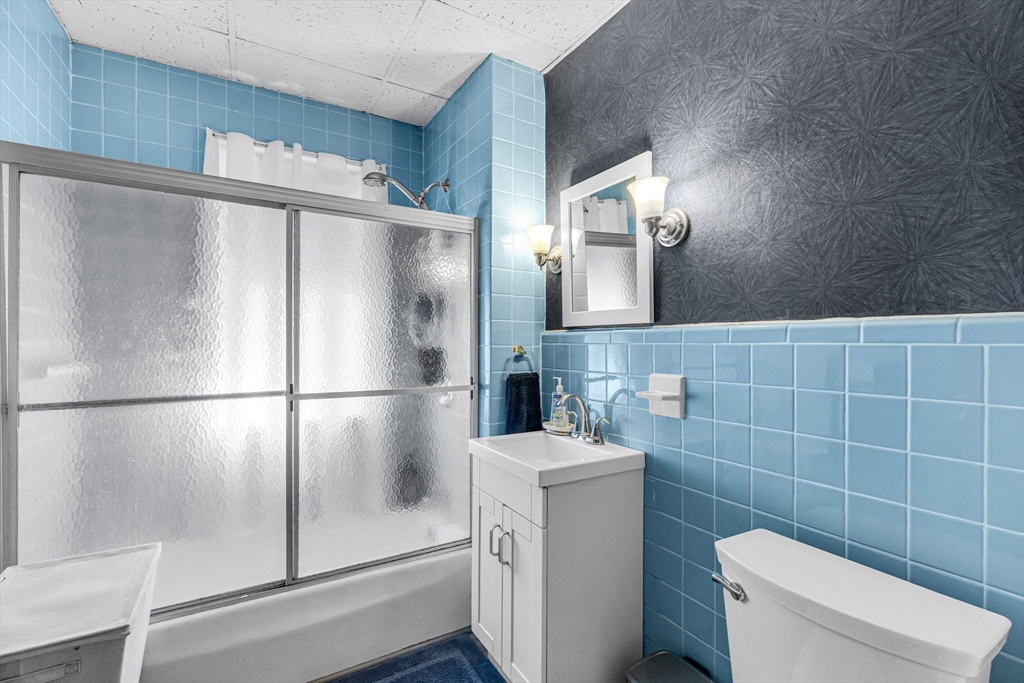 18 Wendell Pl, Springfield, MA Photo #30