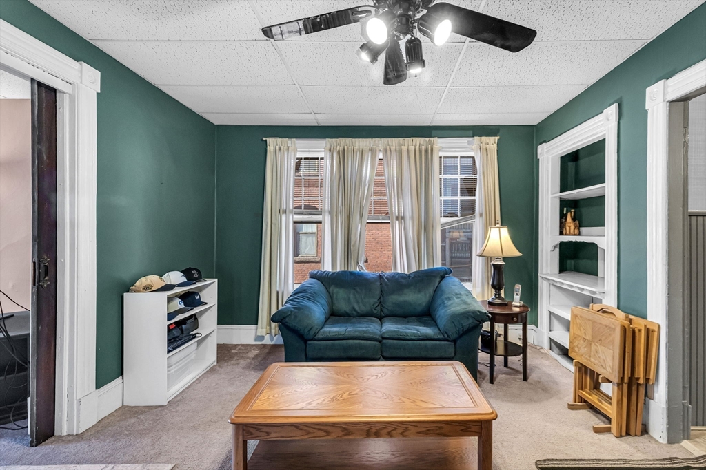 18 Wendell Pl, Springfield, MA Photo #23