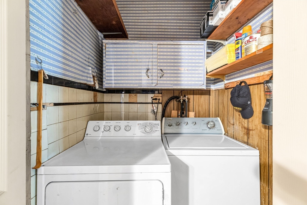 18 Wendell Pl, Springfield, MA Photo #18