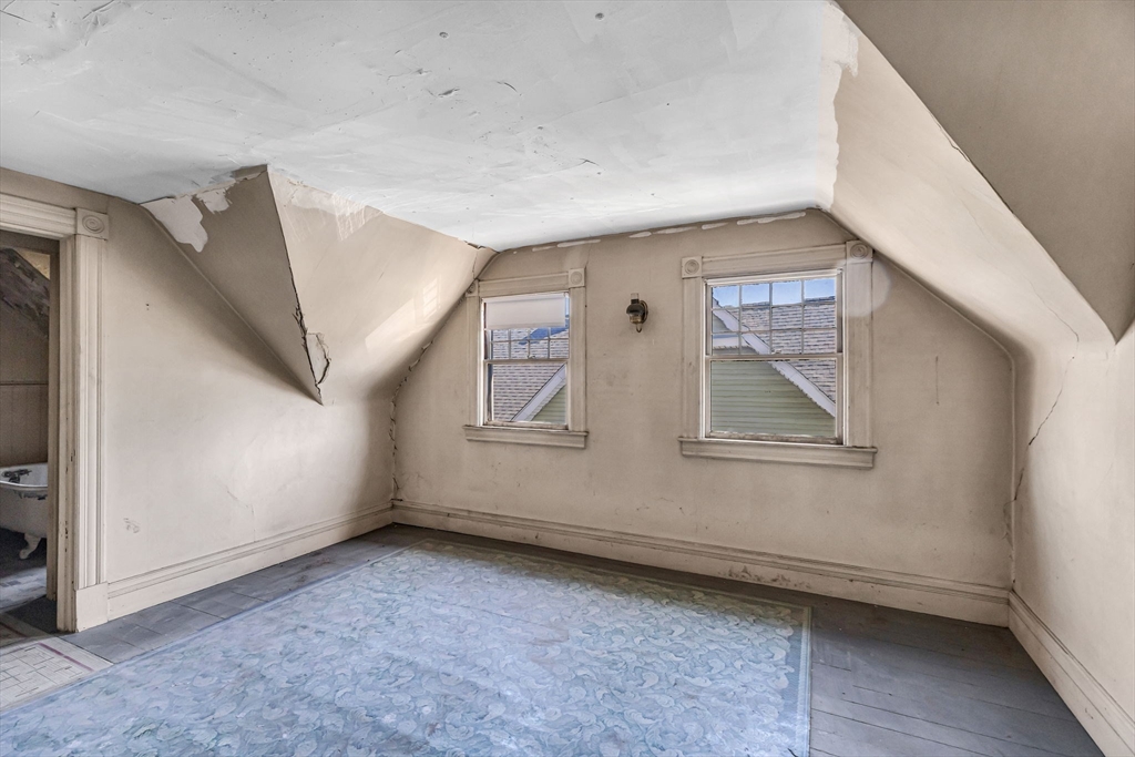 18 Wendell Pl, Springfield, MA Photo #39
