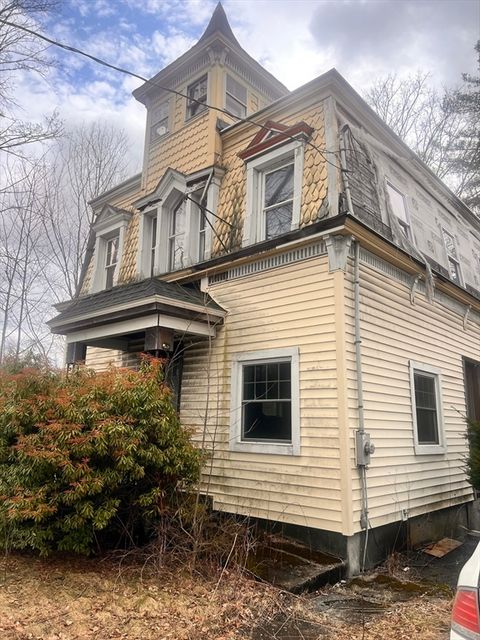 Photo of 1334 N Main St, Lancaster, MA 01523 (MLS # 73517609)