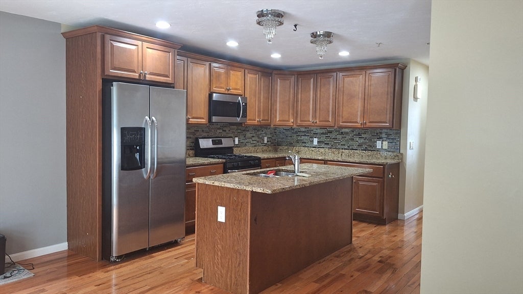 180 Park St #6, North Attleboro, MA Photo #4