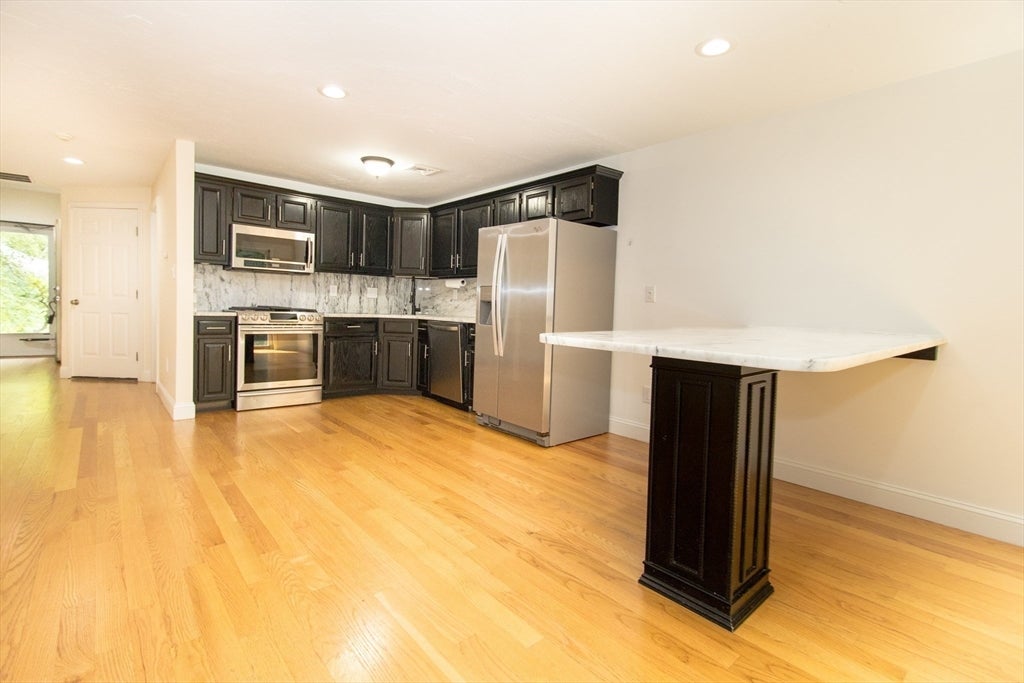 55 Crystal Brook Way #A, Marlborough, MA, 55 Crystal Brook Way #A, Marlborough, MA Photo #9