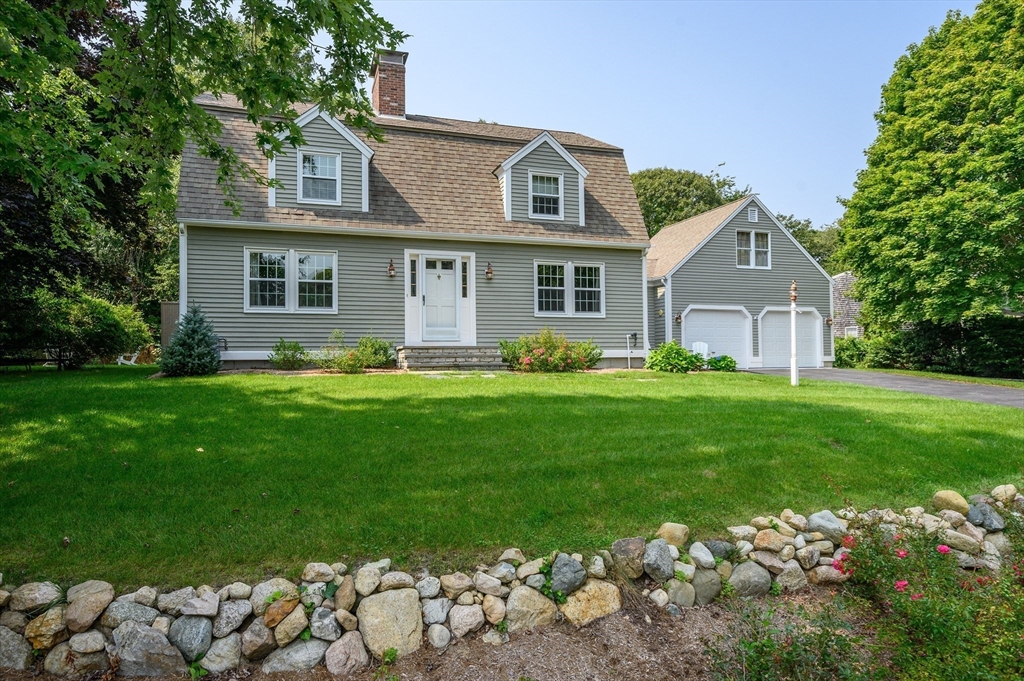 17 Cedar Point Cir