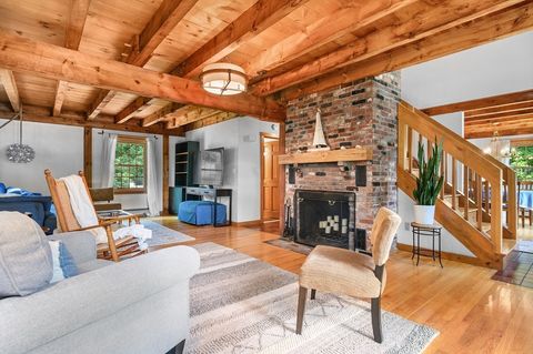 17 Cedar Point Cir Barnstable MA 02632