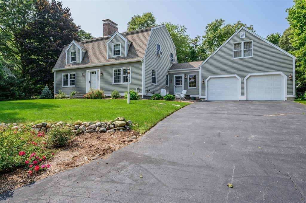 17 Cedar Point Cir