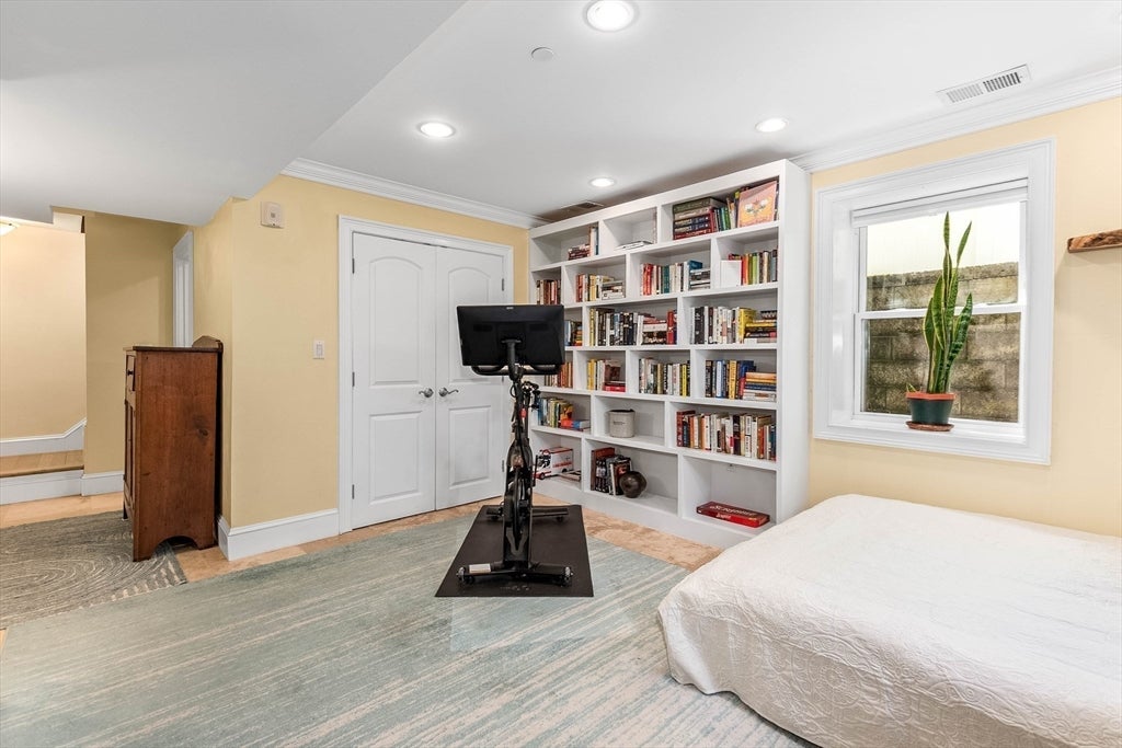24 Custer St #1, Boston, MA, 24 Custer St #1, Boston, MA Photo #17
