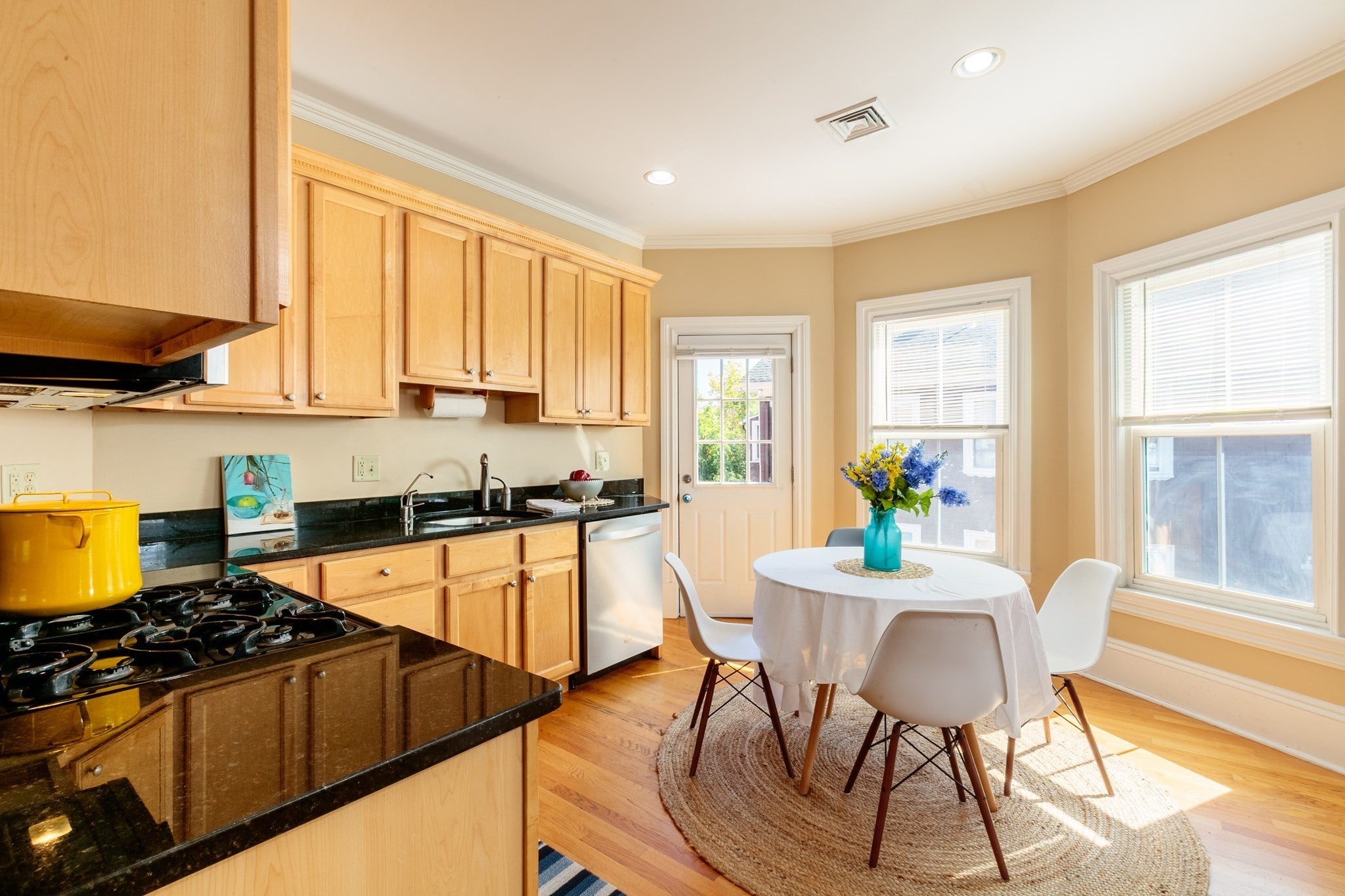 561A Broadway 2