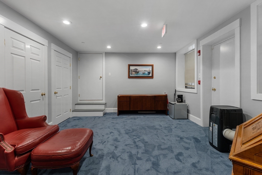 647 Boylston 1