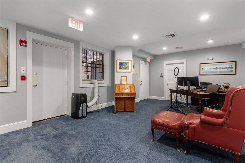 647 Boylston 1