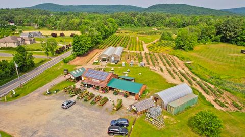 336 - 420 Russellville Road Westfield MA 01085